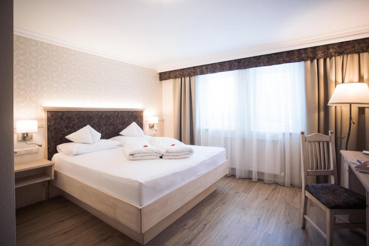 Schlosshotel Seewirt Turracher Hohe Εξωτερικό φωτογραφία